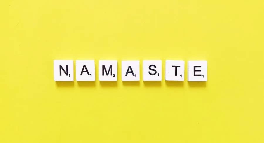 Namaste: Więcej niż pozdrowienie? Poznaj jego prawdziwe znaczenie